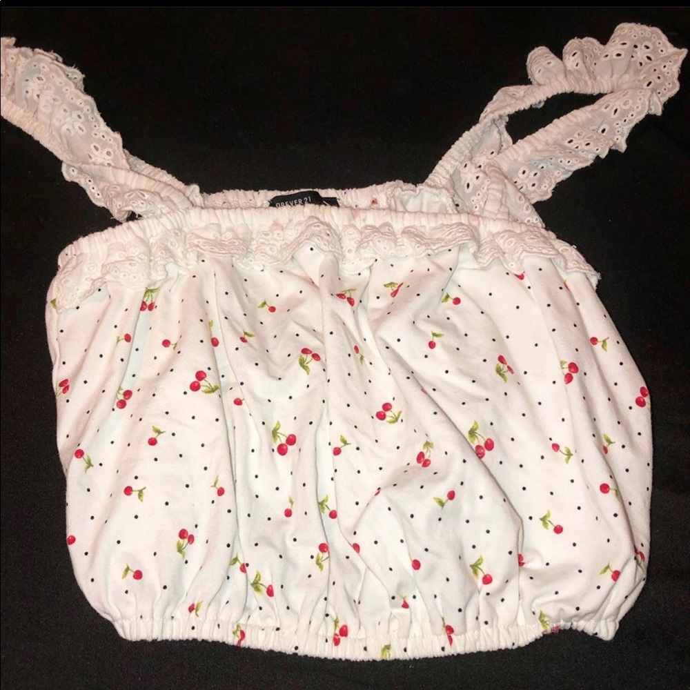 Cheery crop top
